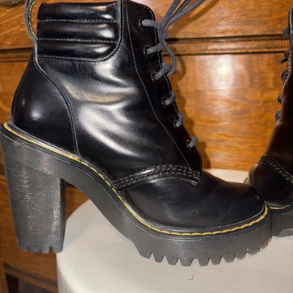 Dr. Martens Persephone Black Leather Platform Heeled Boots | Size 5 - Picture 6 of 16